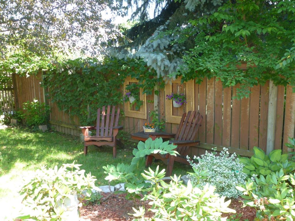 Globetrotters B&B Niagara-on-the-Lake Esterno foto