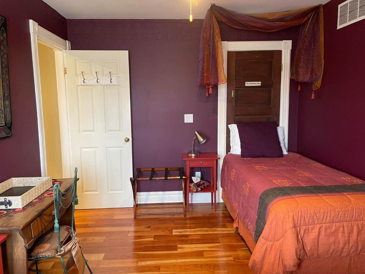 Globetrotters B&B Niagara-on-the-Lake Esterno foto
