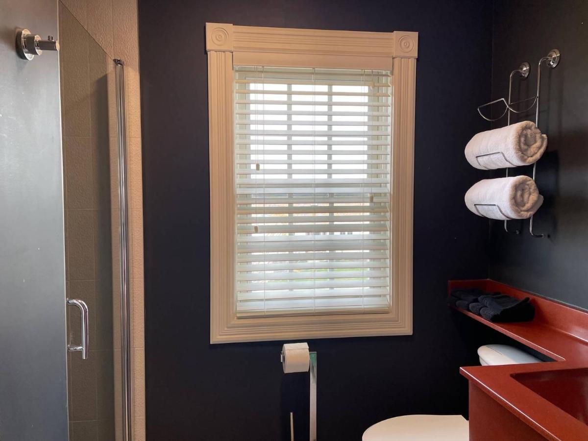 Globetrotters B&B Niagara-on-the-Lake Esterno foto